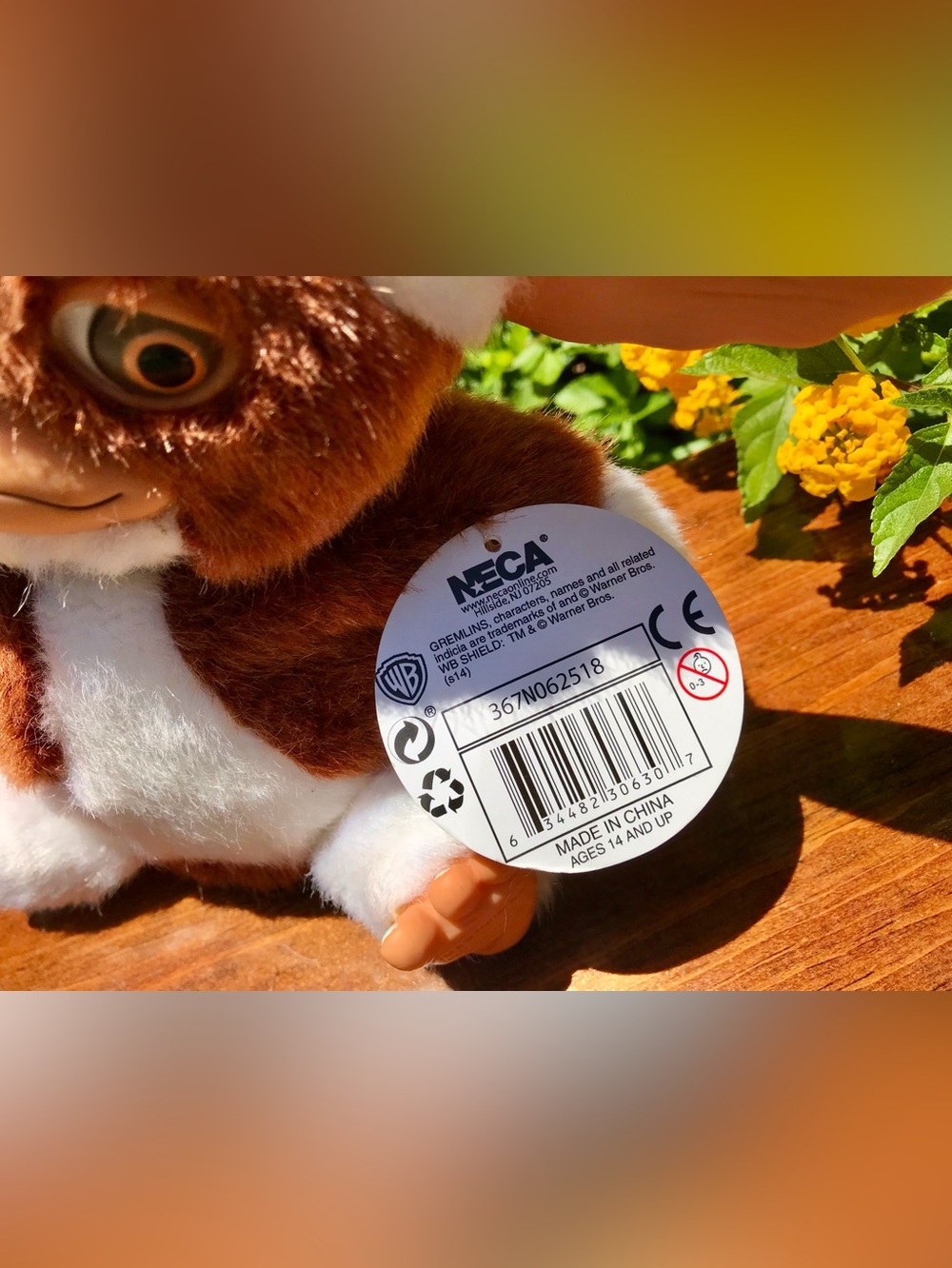 NEW NECA Gremlins Movie Animated Gizmo Doll Toy Plush Animatronic & Sound Toy - Picture 5 of 16